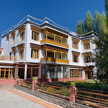 فندق Rock Castle Residency ليه المظهر الخارجي الصورة