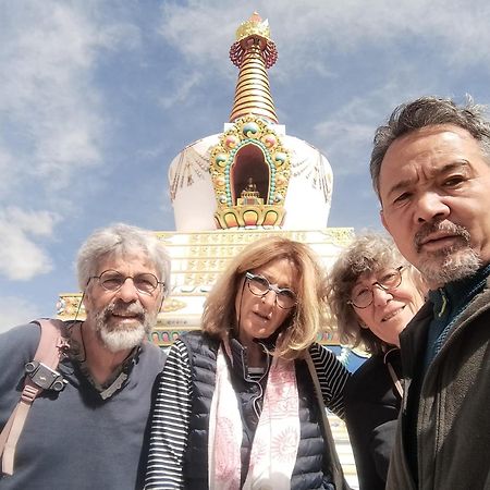 فندق Rock Castle Residency ليه المظهر الخارجي الصورة